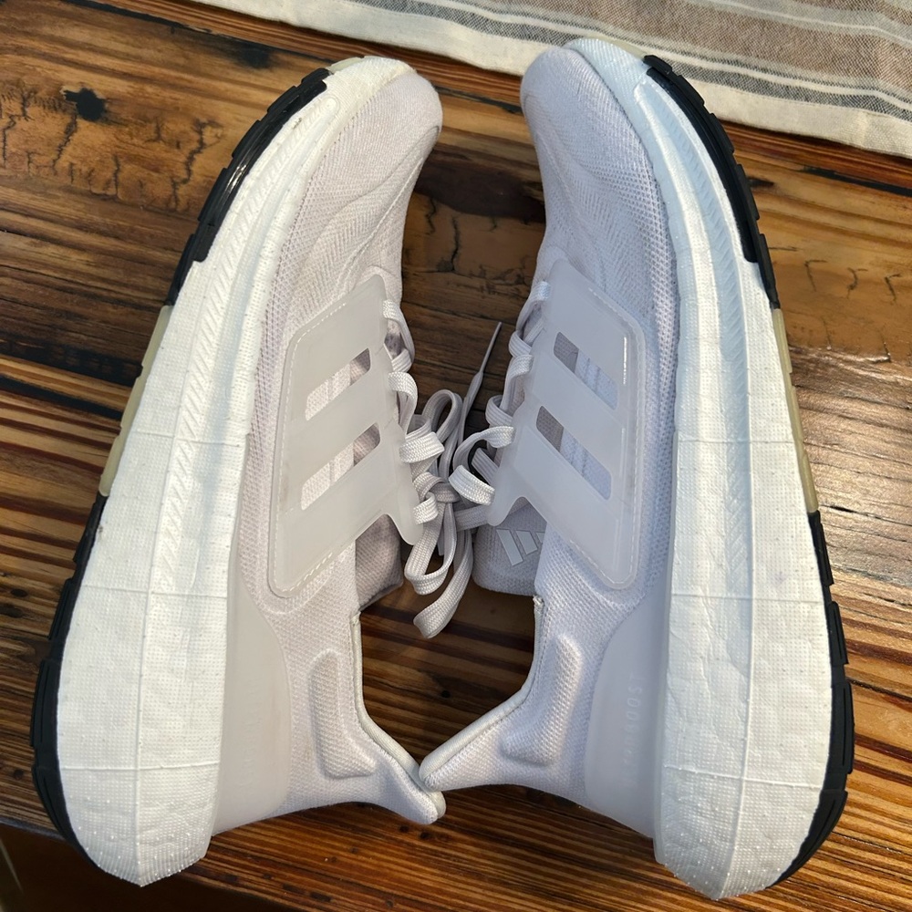 Adidas light boost White Athletic Sneakers, size 9.5 - Picture 3 of 7
